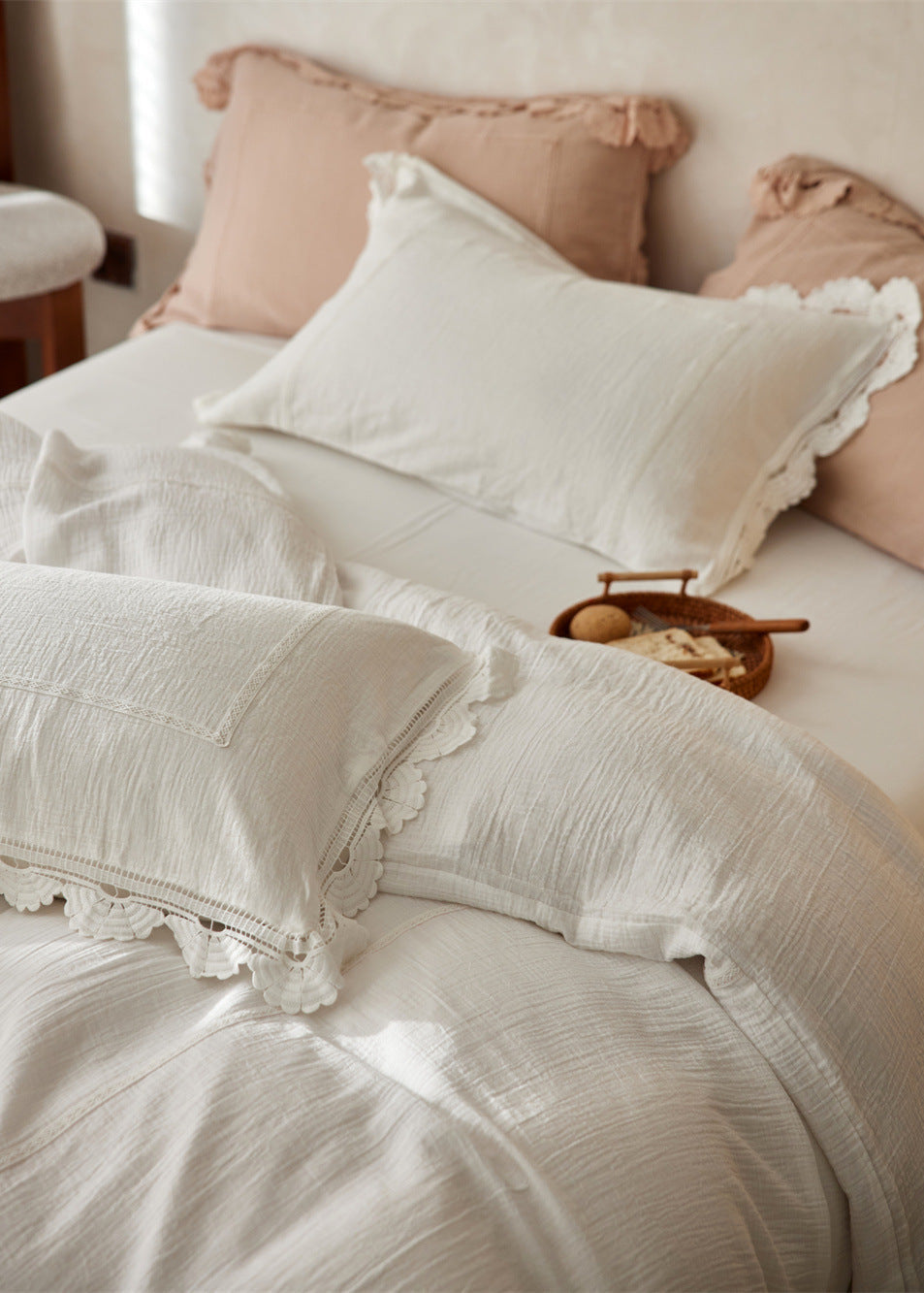 Isadora Lace Ruffle Double Gauze Bedding Set - Brown