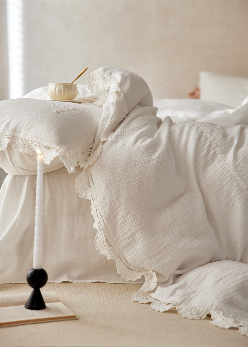 Isadora Lace Ruffle Double Gauze Bedding Set - Brown