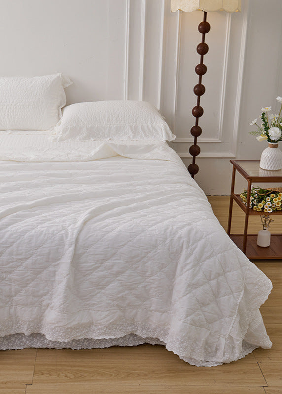 Ellie Lace Ruffle Quilted Bedding Set - Pink