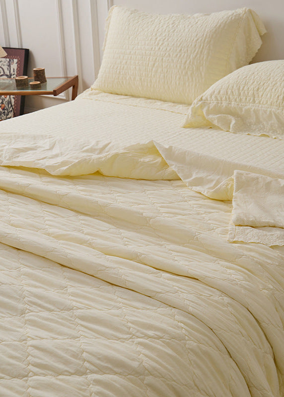 Ellie Lace Ruffle Quilted Bedding Set - Pink