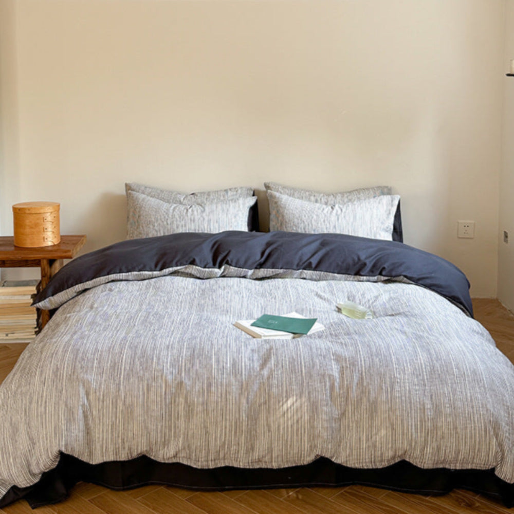 Emma Duo Striped Jacquard Bedding Set - Black