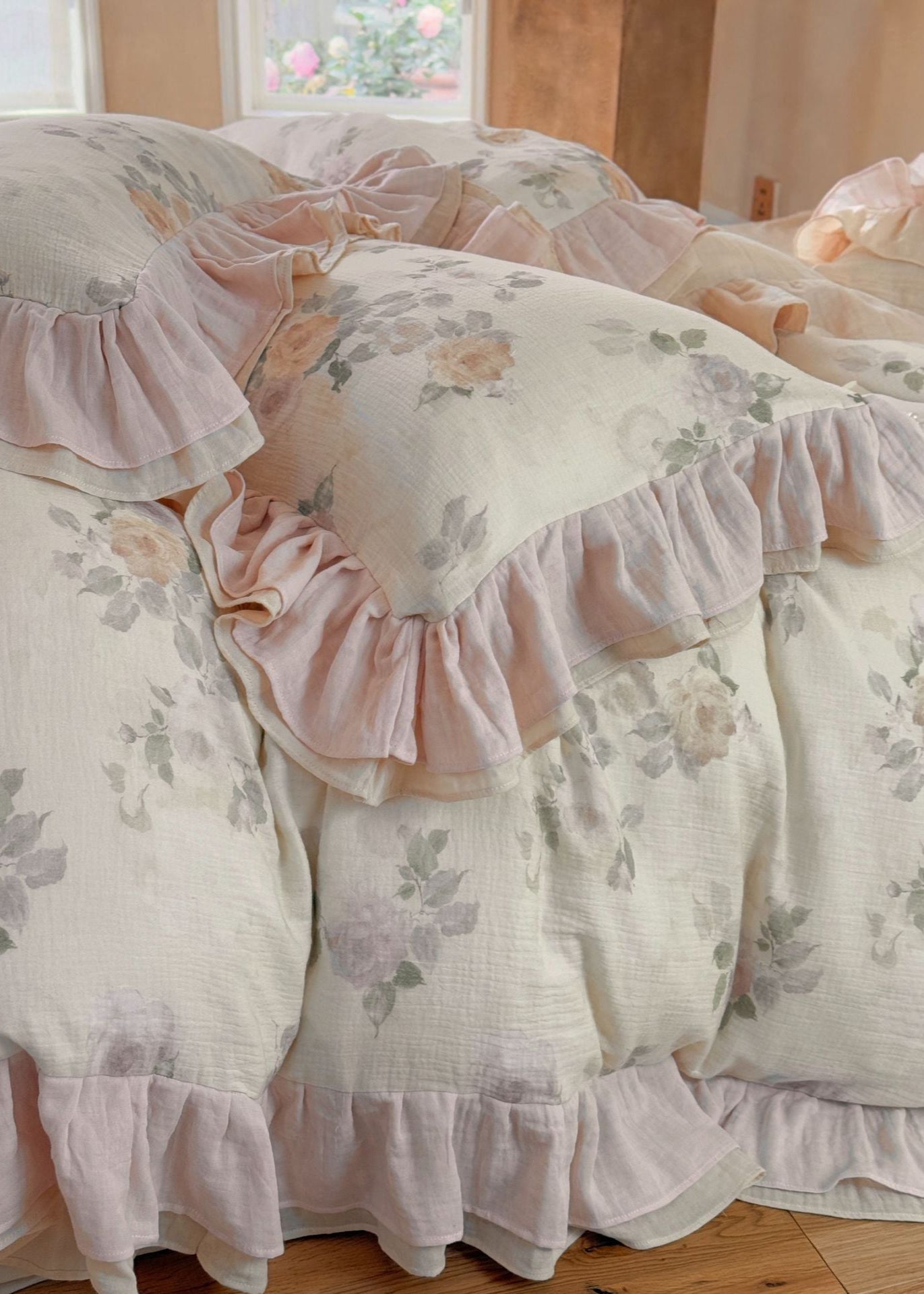 Millie Lace Ruffle Floral Bedding Set - Blue