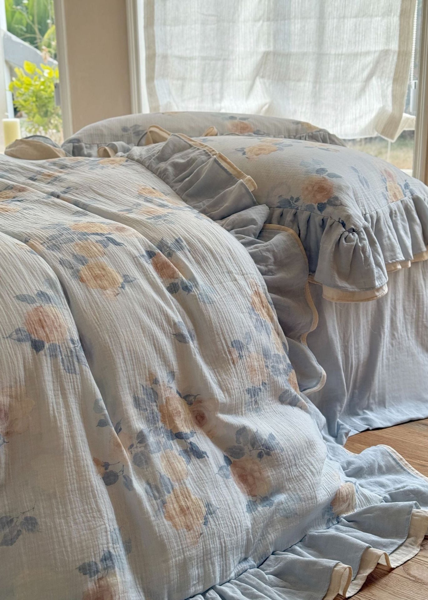 Millie Lace Ruffle Floral Bedding Set - Blue