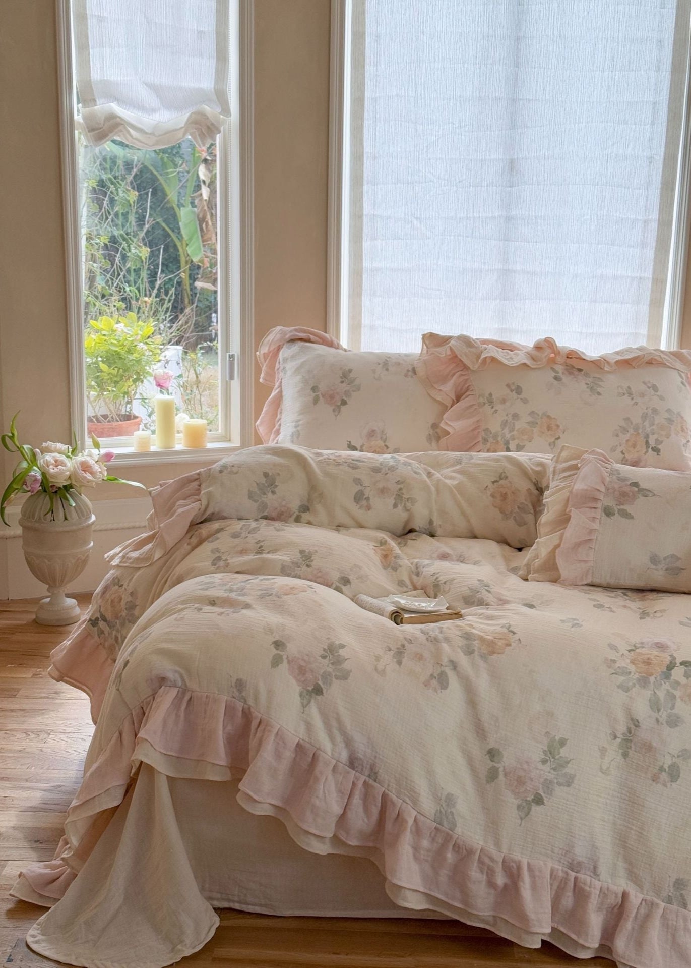 Millie Lace Ruffle Floral Bedding Set - Blue