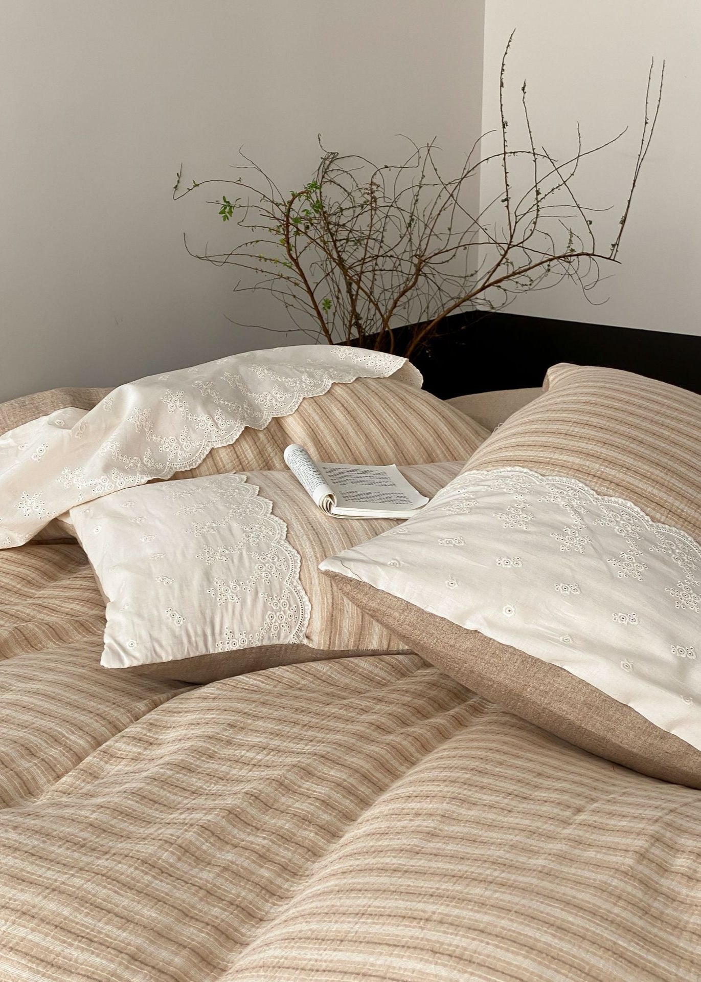 Florence Lace Double Gauze Striped Bedding Set - Beige Brown