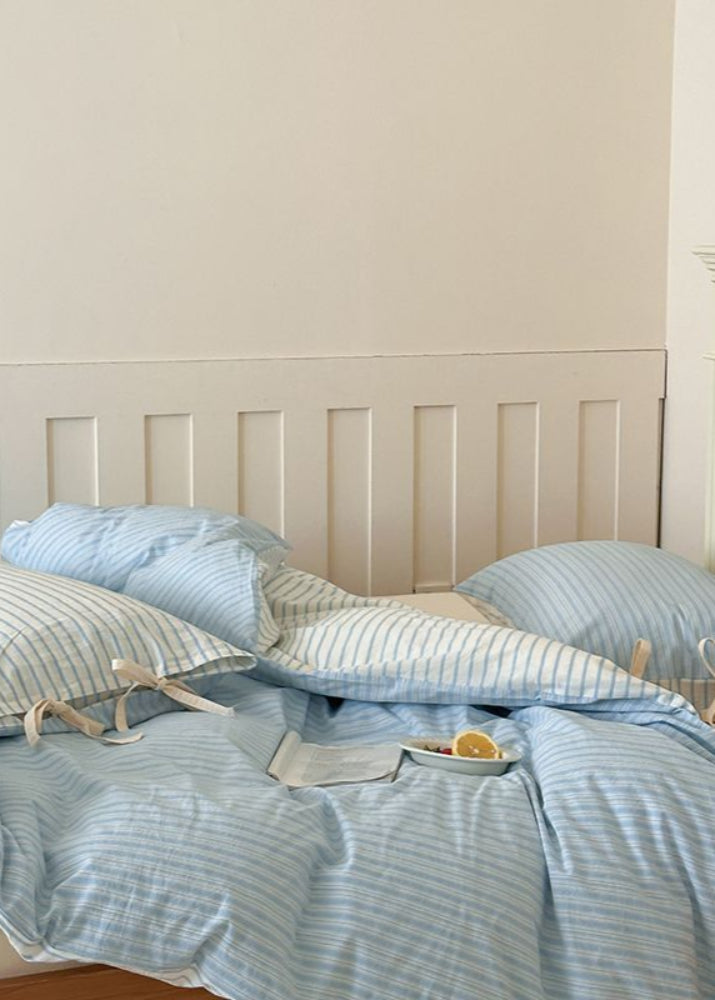 Josie Bow Tied Striped Bedding Set - Cream