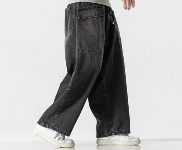 Jeans mit weitem Bein und Plissee-Design