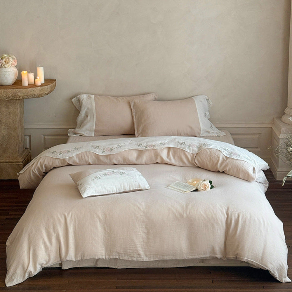 Maeve Floral Double Gauze Bedding Set - Khaki