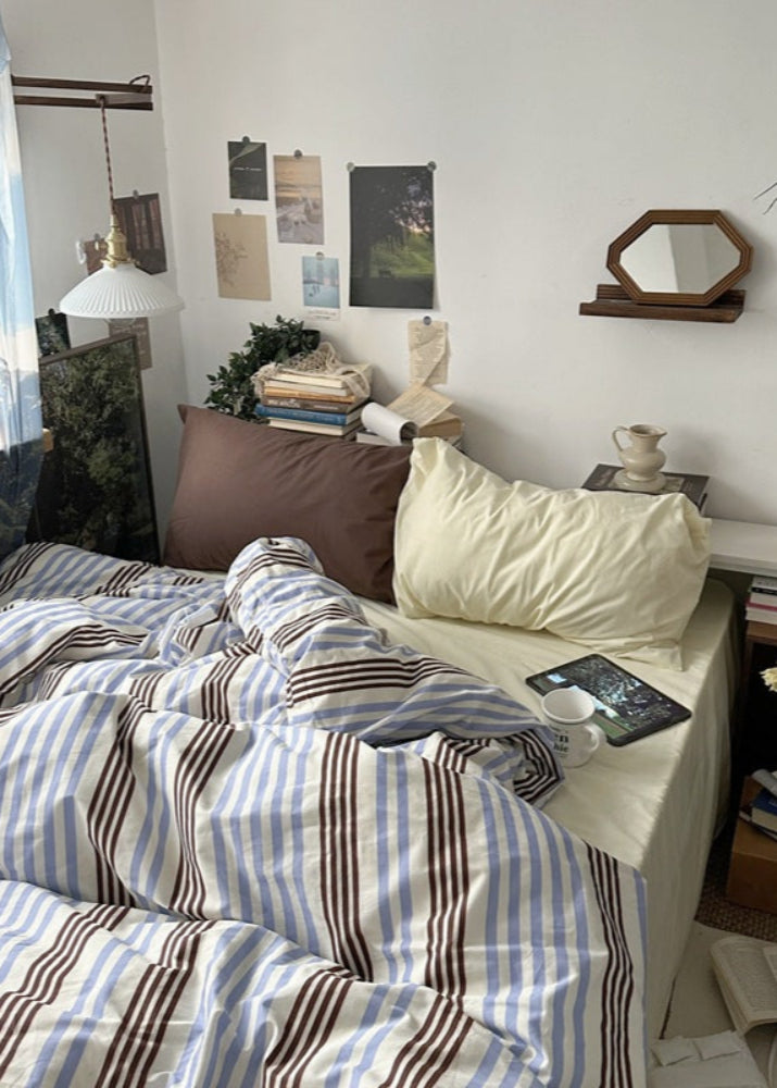 Liam Striped Bedding Set - Brown