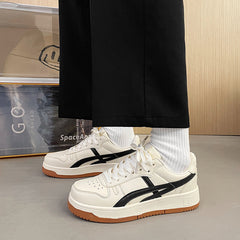 Women's & Men's Retro White College Style Pumps Trendy Sneakers