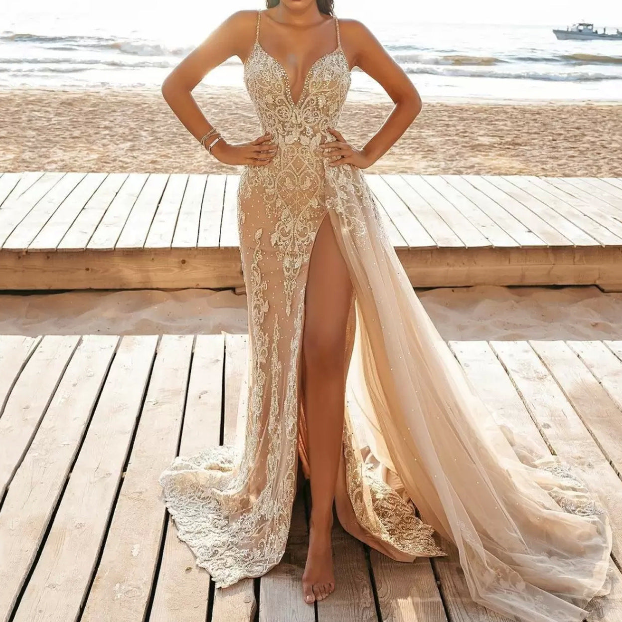Elegante y encantador vestido de noche para boda con tirantes largos 