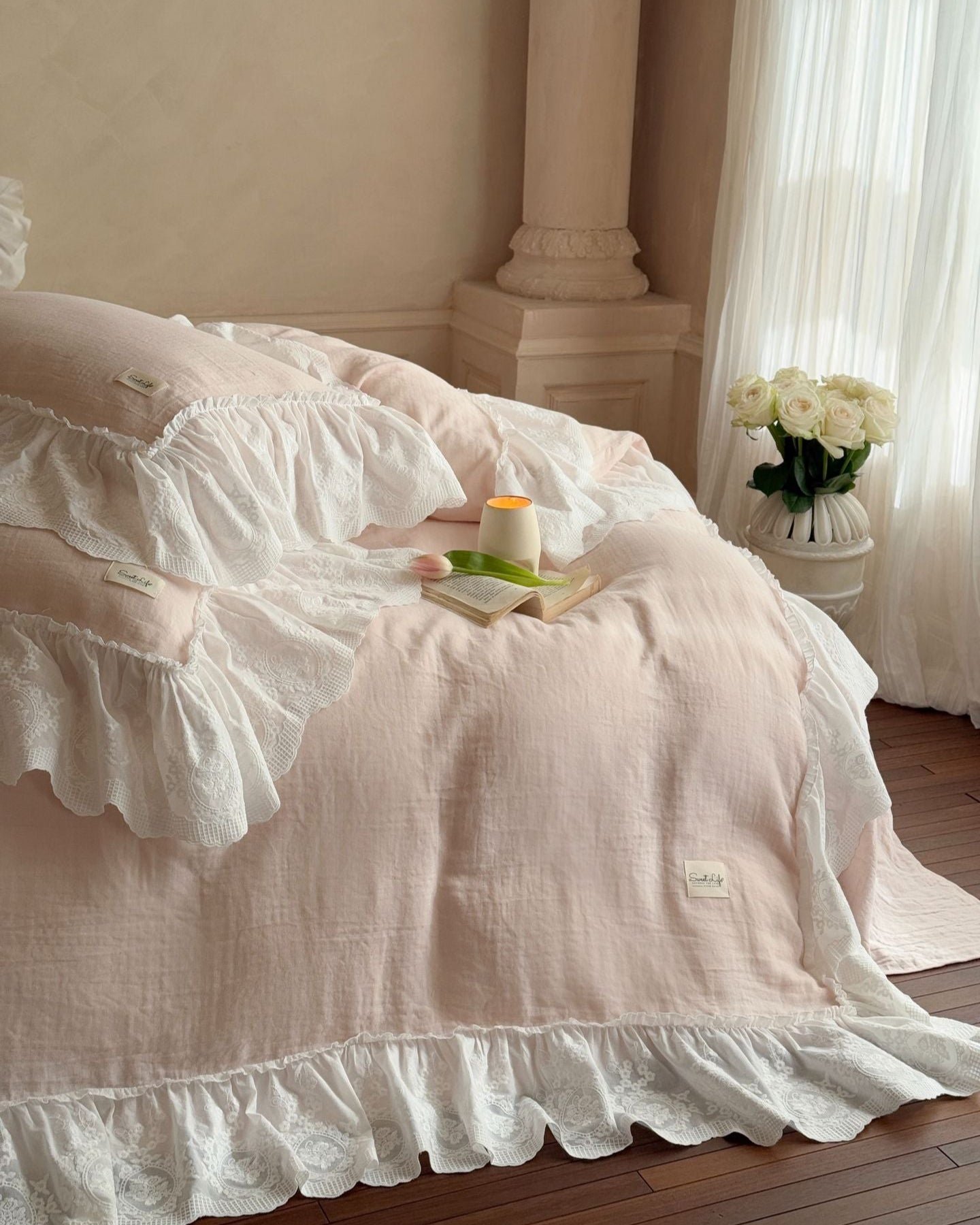 Macaroon French Lace Ruffled Bedding Set - Blue