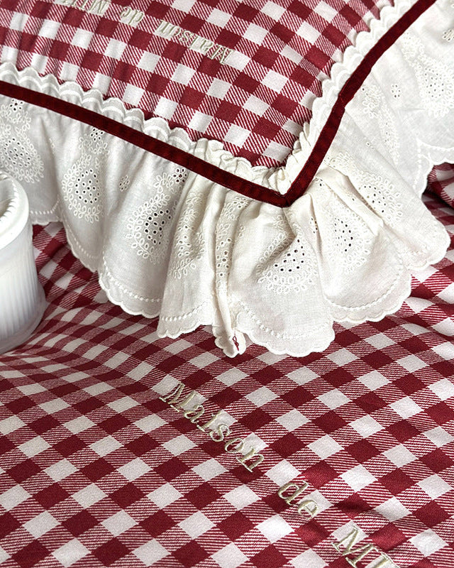 Hazel Vintage Gingham Ruffle Bedding Set - Black