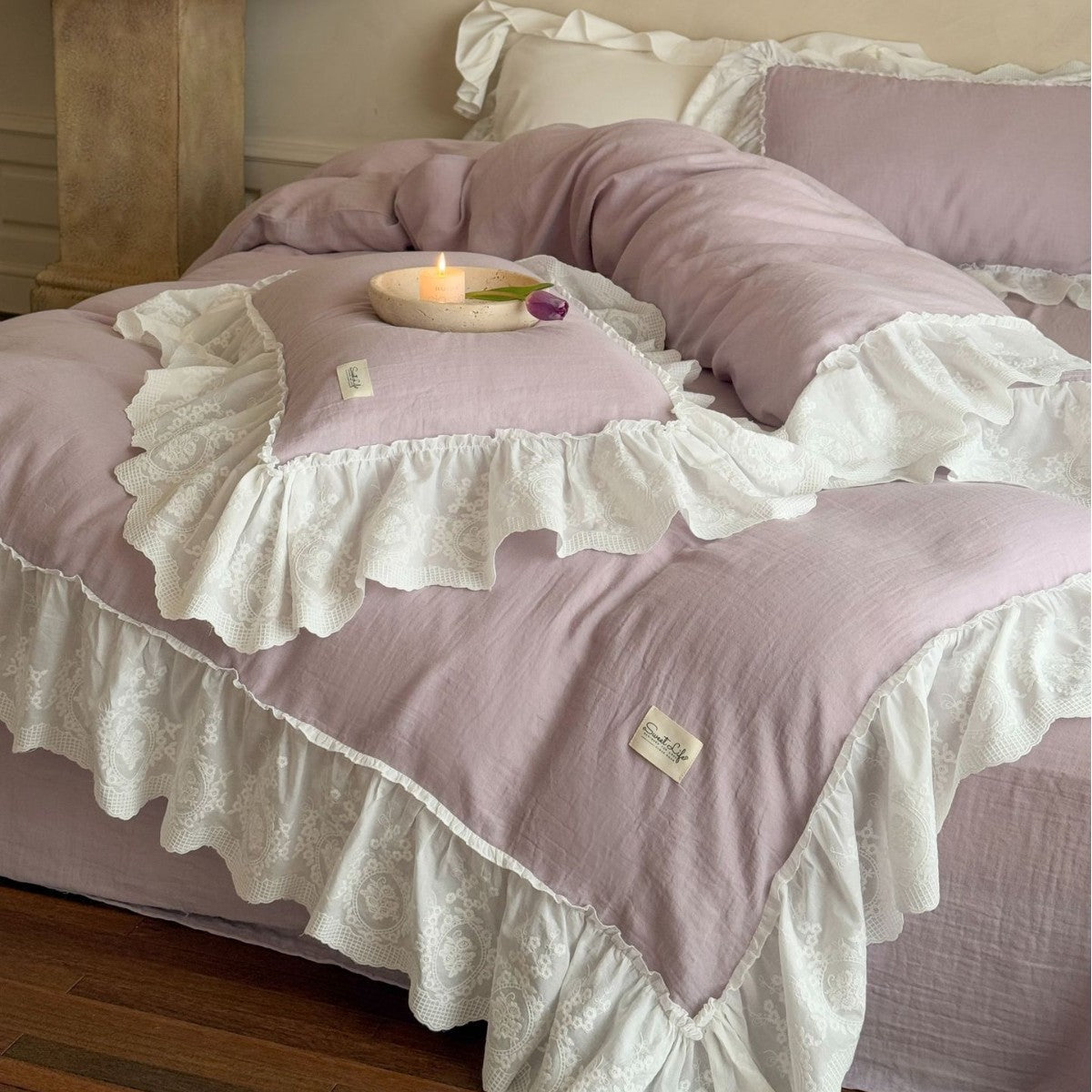 Macaroon French Lace Ruffled Bedding Set - Blue