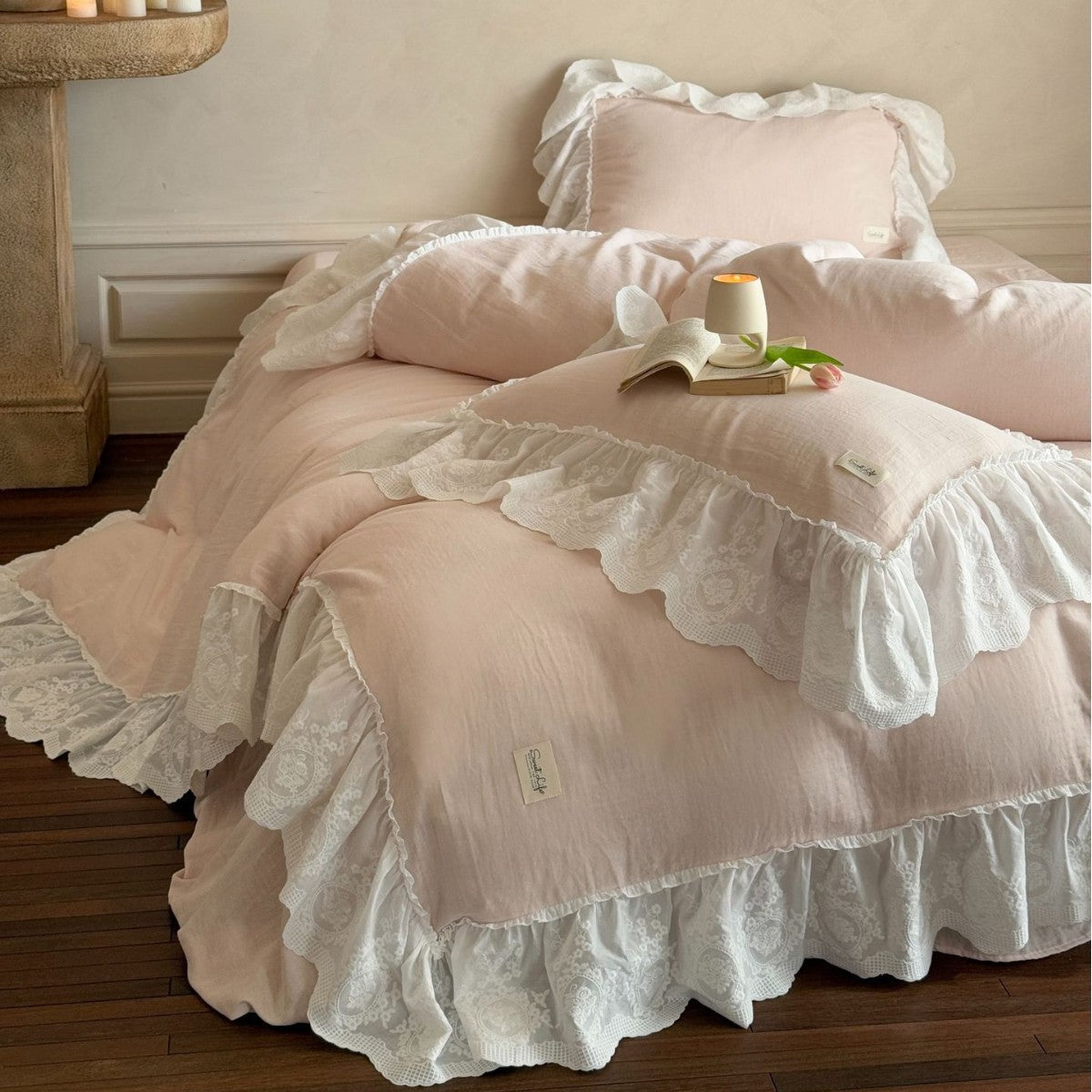 Macaroon French Lace Ruffled Bedding Set - Blue