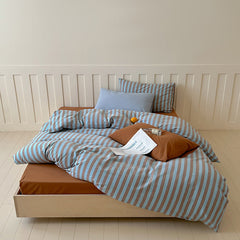 Parker Minimalist Striped Bedding Set - Blue & Brown