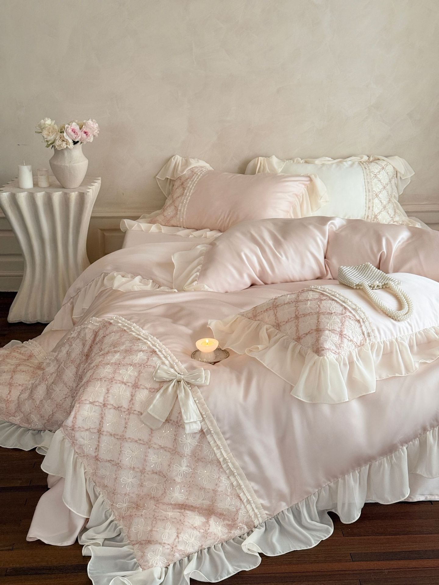 Haute Pearl TENCEL Bedding Set - White Romance