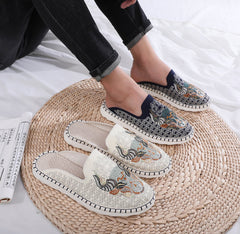 Men's Chinese Style Embroidered Injection Soft Bottom Breathable Flip Flops