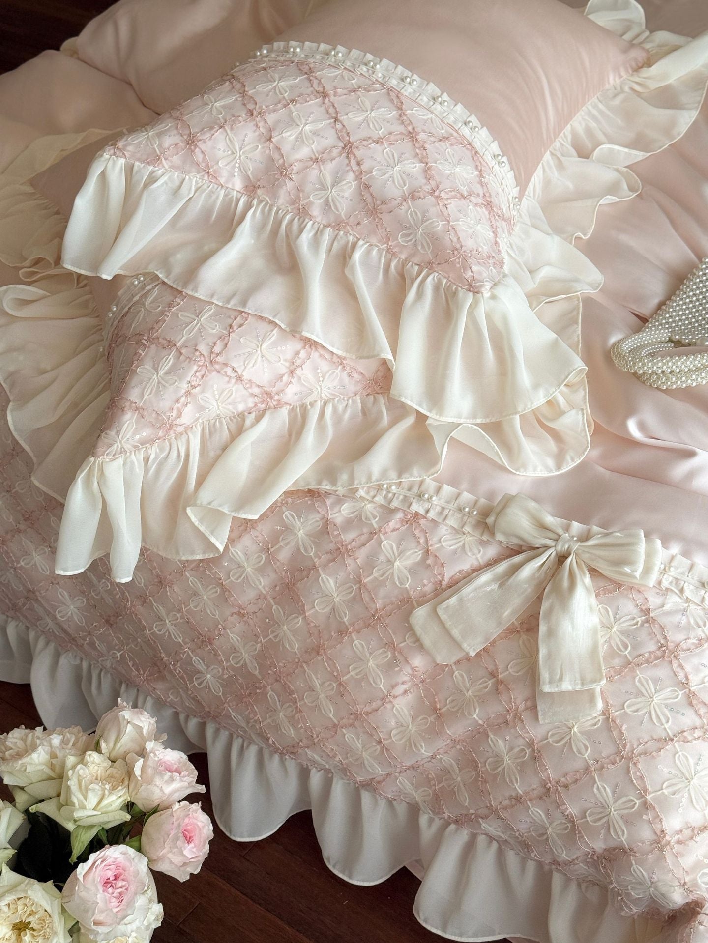 Haute Pearl TENCEL Bedding Set - White Romance