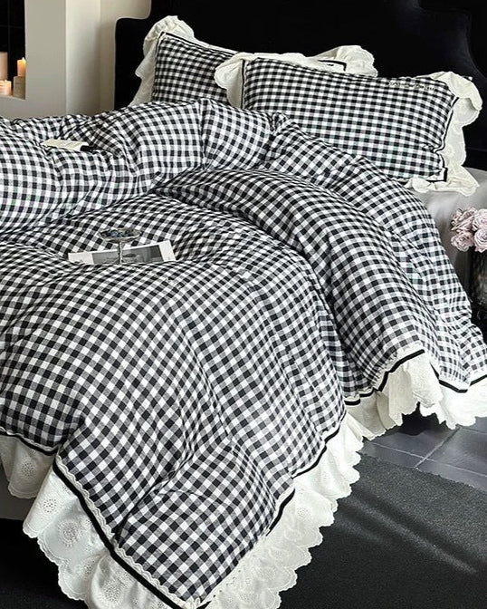 Hazel Vintage Gingham Ruffle Bedding Set - Black