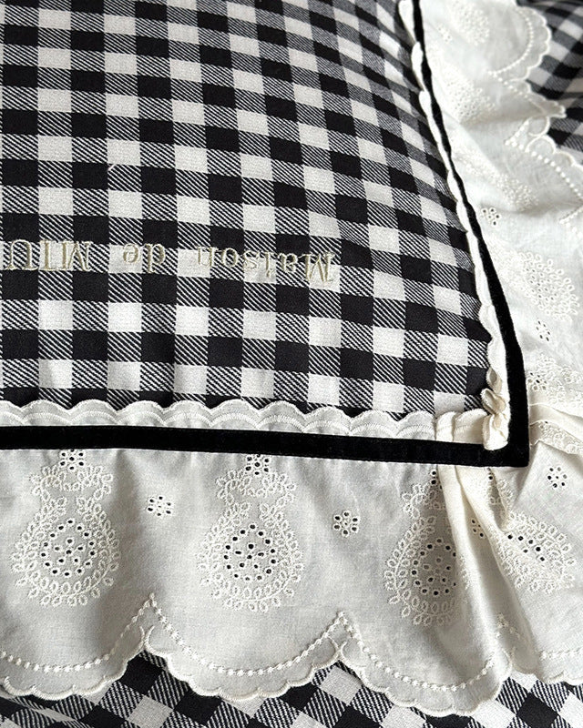 Hazel Vintage Gingham Ruffle Bedding Set - Black