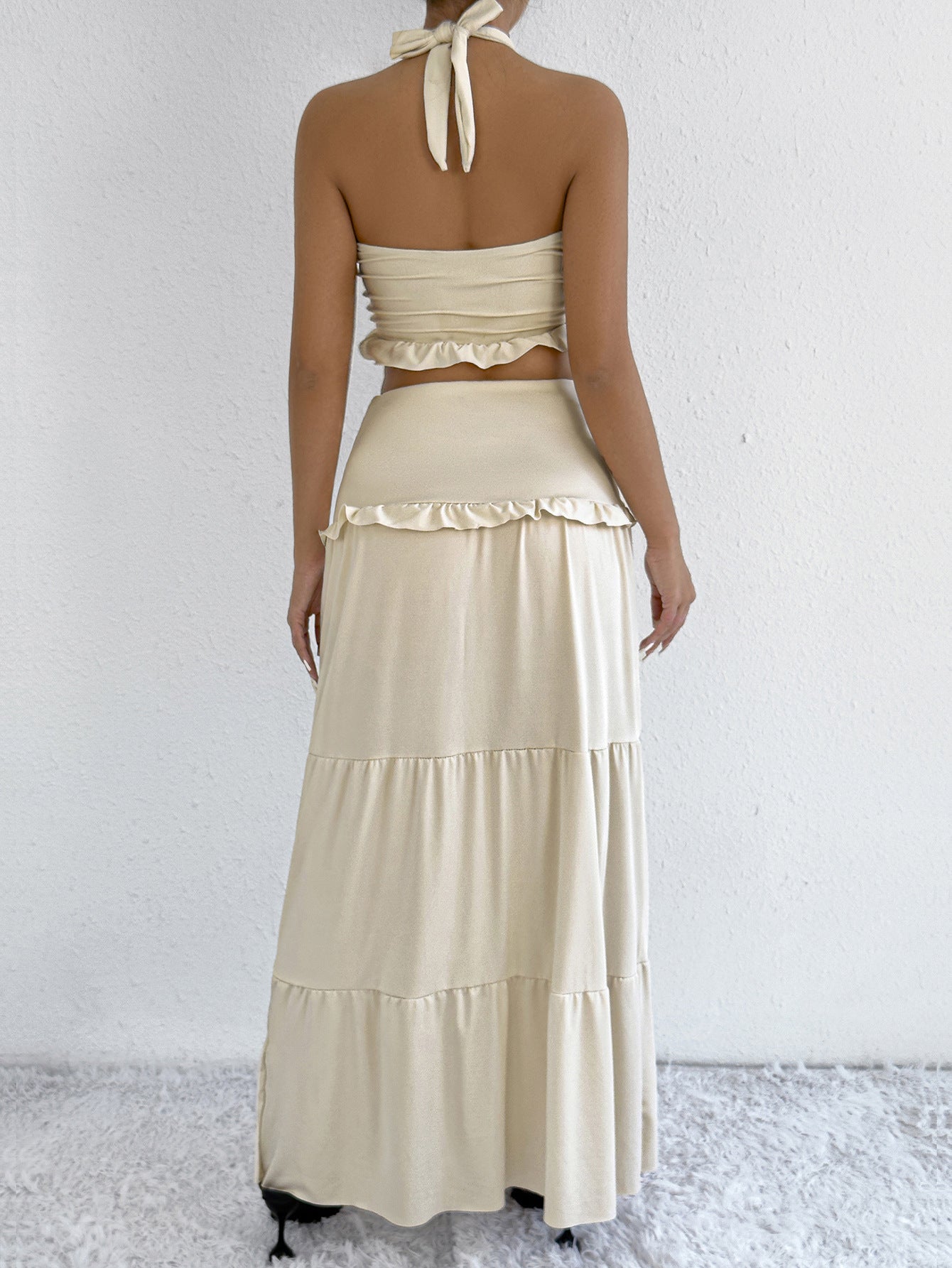 Halter Neck Two Piece Low Waist Hem Hip Long Skirt