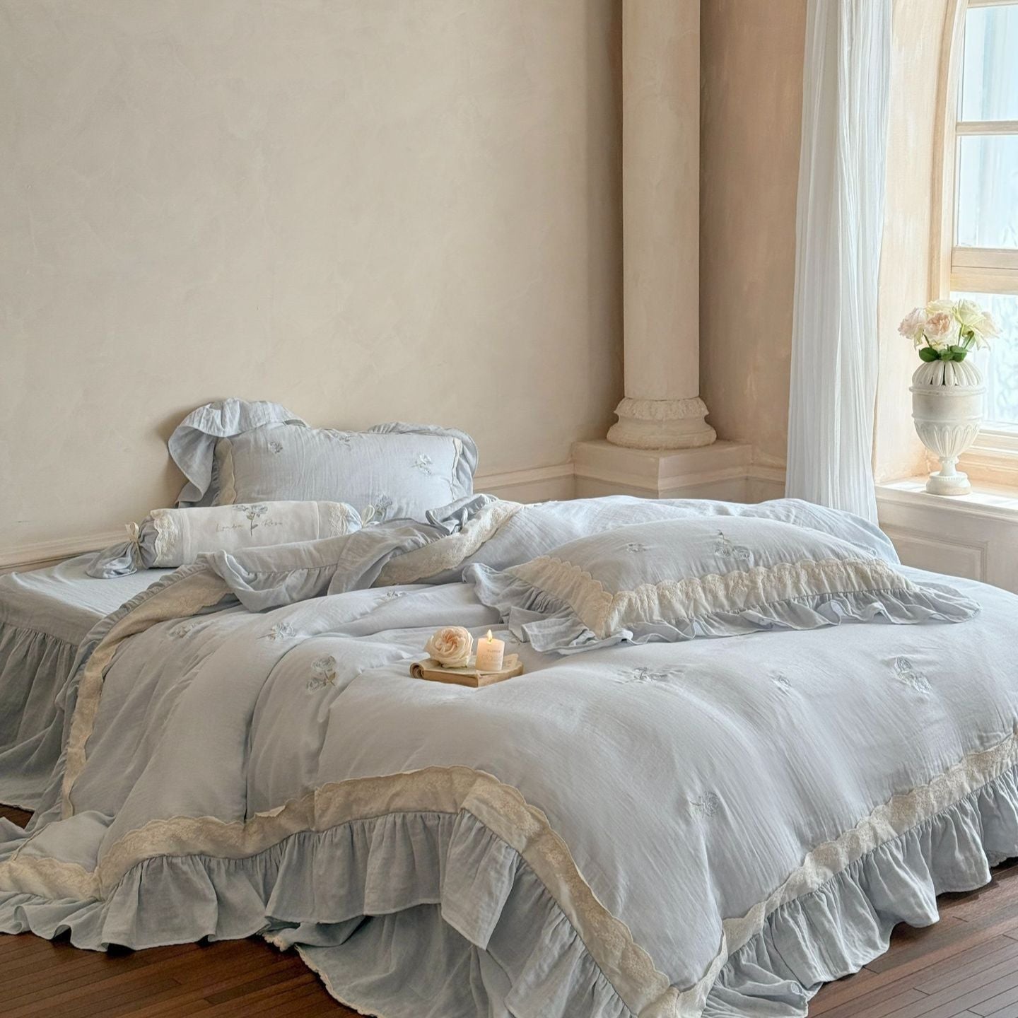 Beatrice Rose Lace Ruffle Bedding Set - Blue