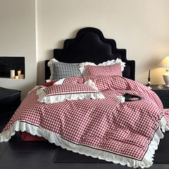 Hazel Vintage Gingham Ruffle Bedding Set - Red