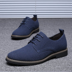 Hermosos zapatos casuales clásicos de gamuza para hombre