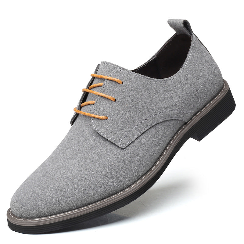 Hermosos zapatos casuales clásicos de gamuza para hombre