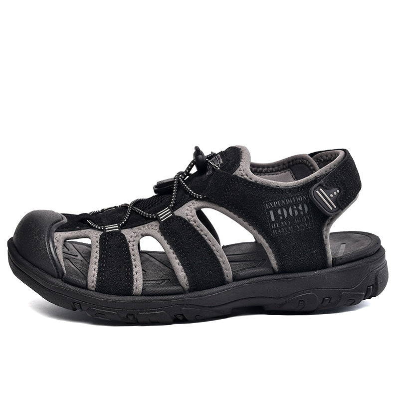 Schöne geschlossene Herren-Outdoor-Sportsandalen