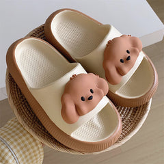 Lindas chanclas con forma de cachorro