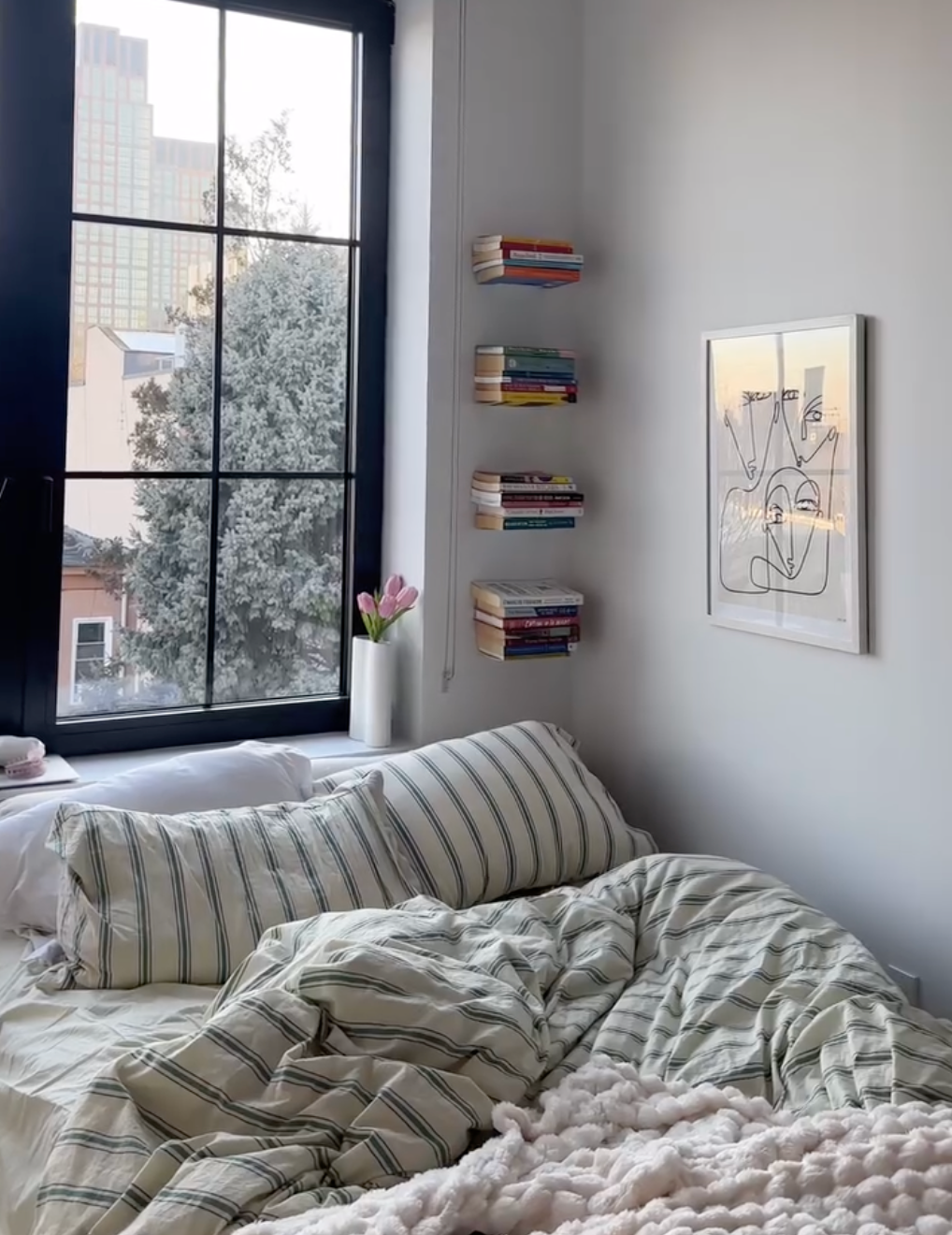 Minimal Stripe Bedding Bundle