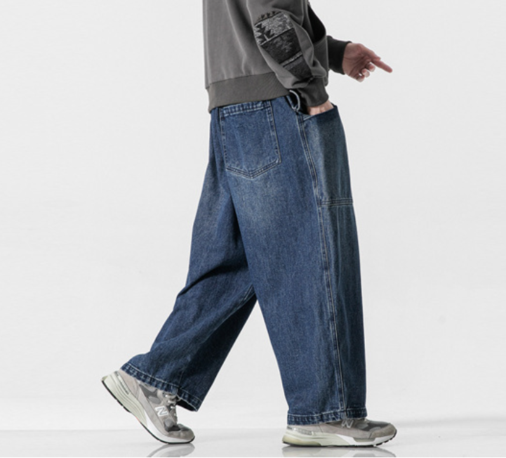 Jeans mit weitem Bein und Plissee-Design