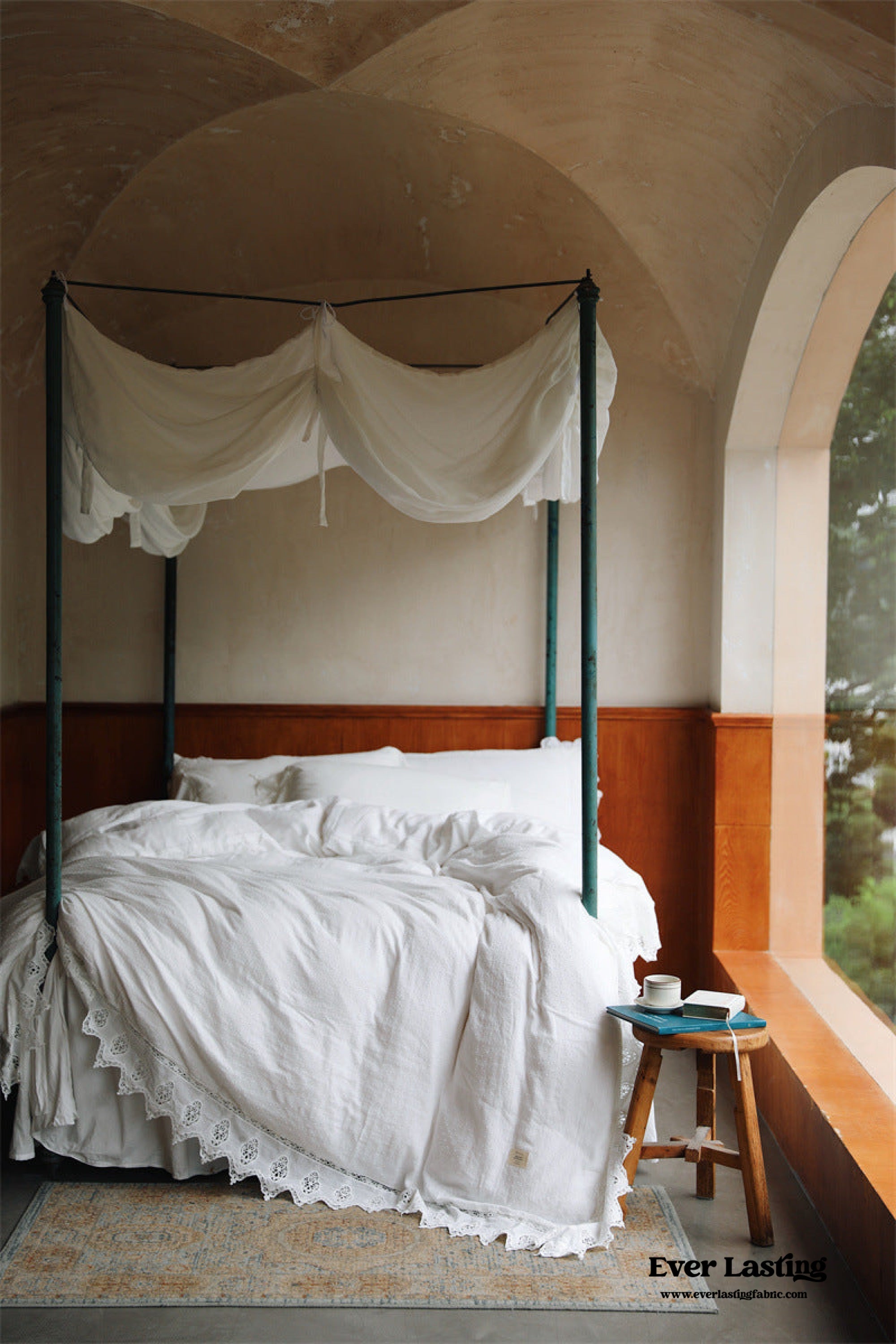 Aimé Romantic Vintage Ruffle Bedding Set - Gray