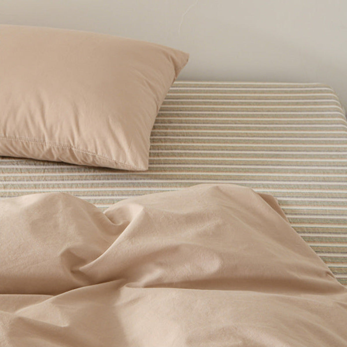 Ava Vintage Striped Cotton Bedding Set - Beige Solid