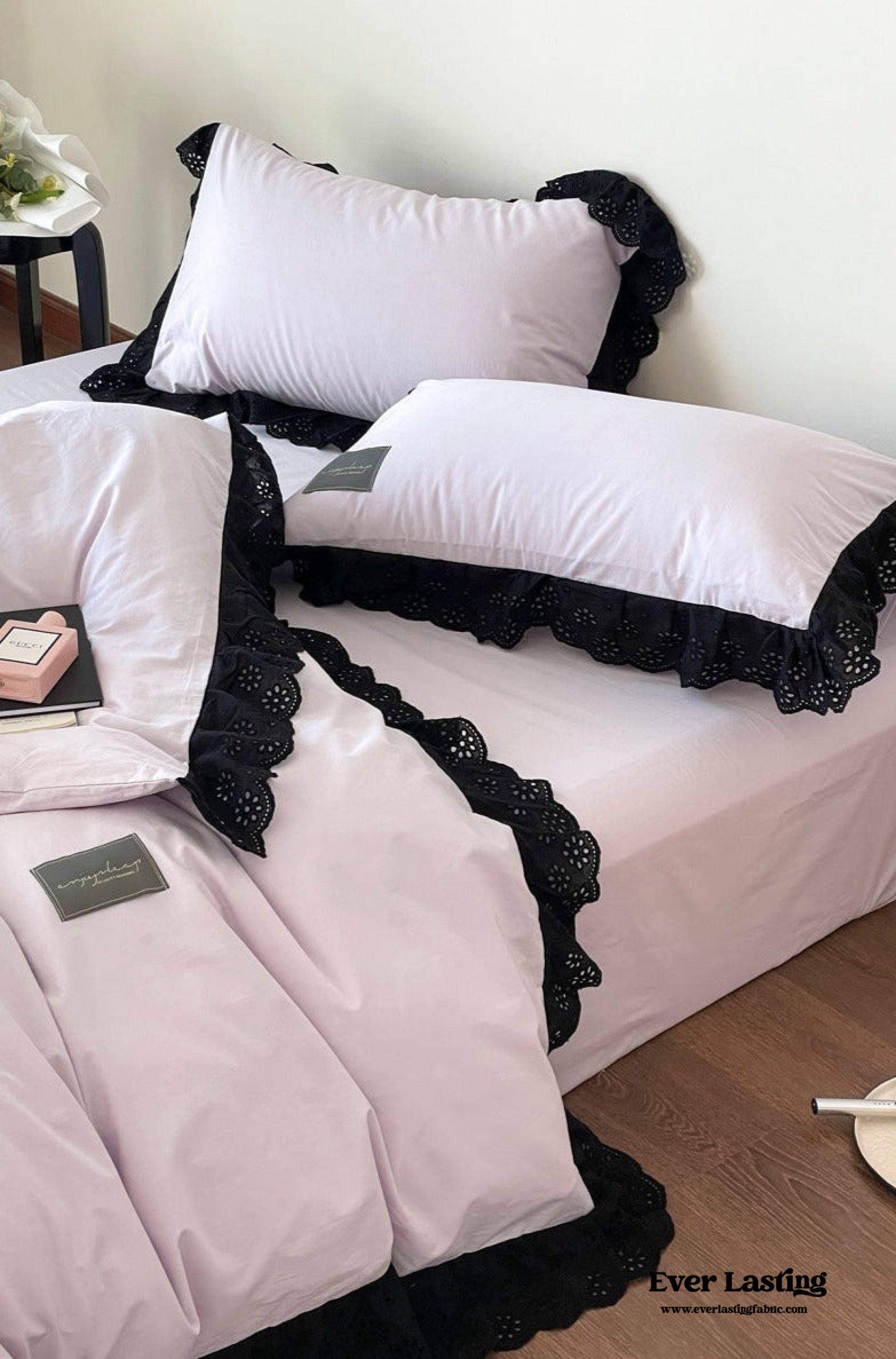 Black Lace Ruffle Bedding Set - Purple
