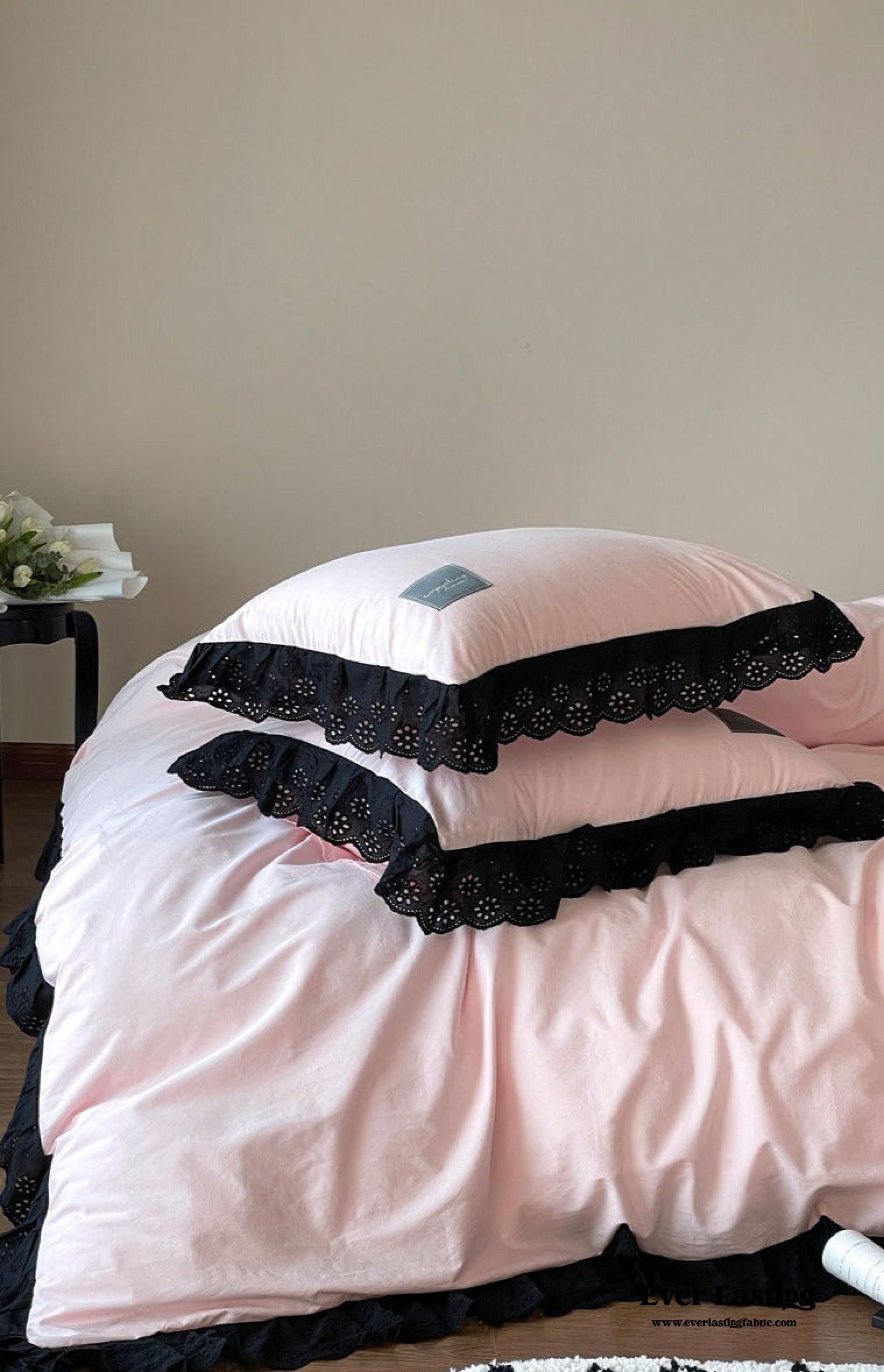 Black Lace Ruffle Bedding Set - Purple