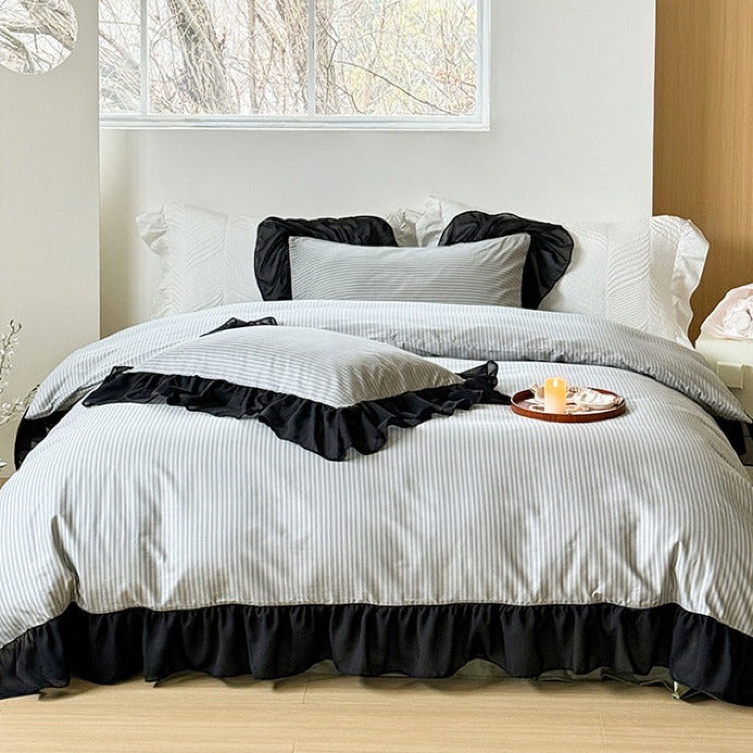 Black Lace Stripe Pastel Bedding Set - Pink