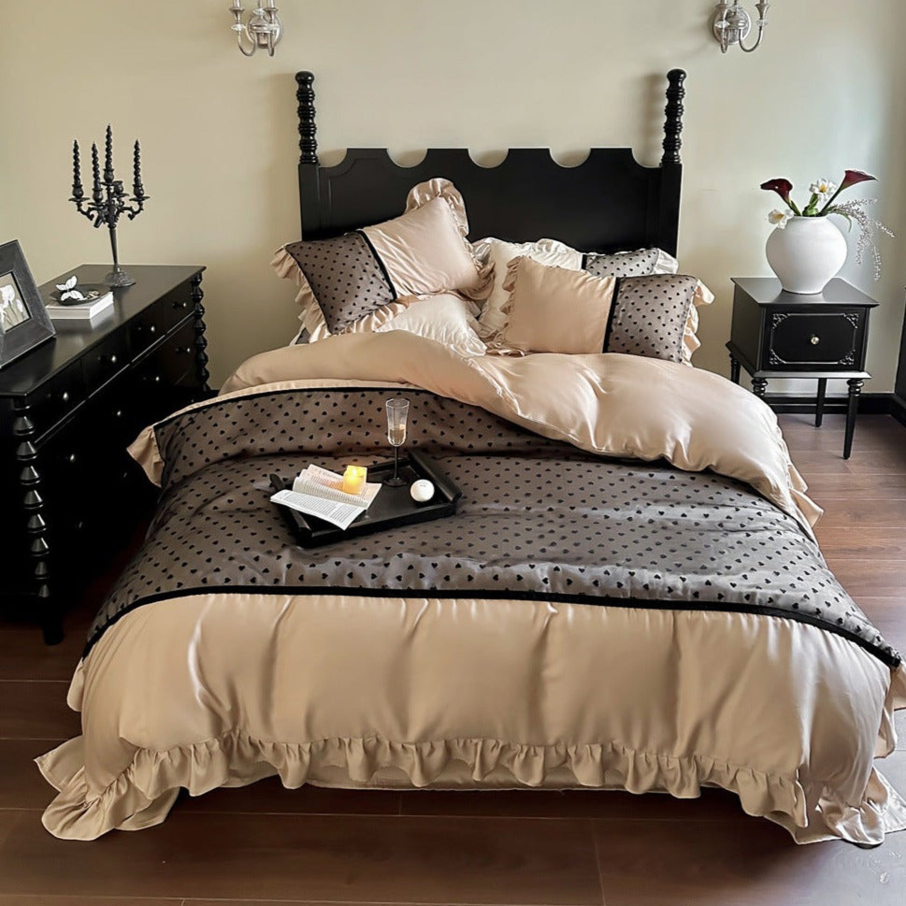 Black Lace Sweet Heart Ruffle Bedding Set - White