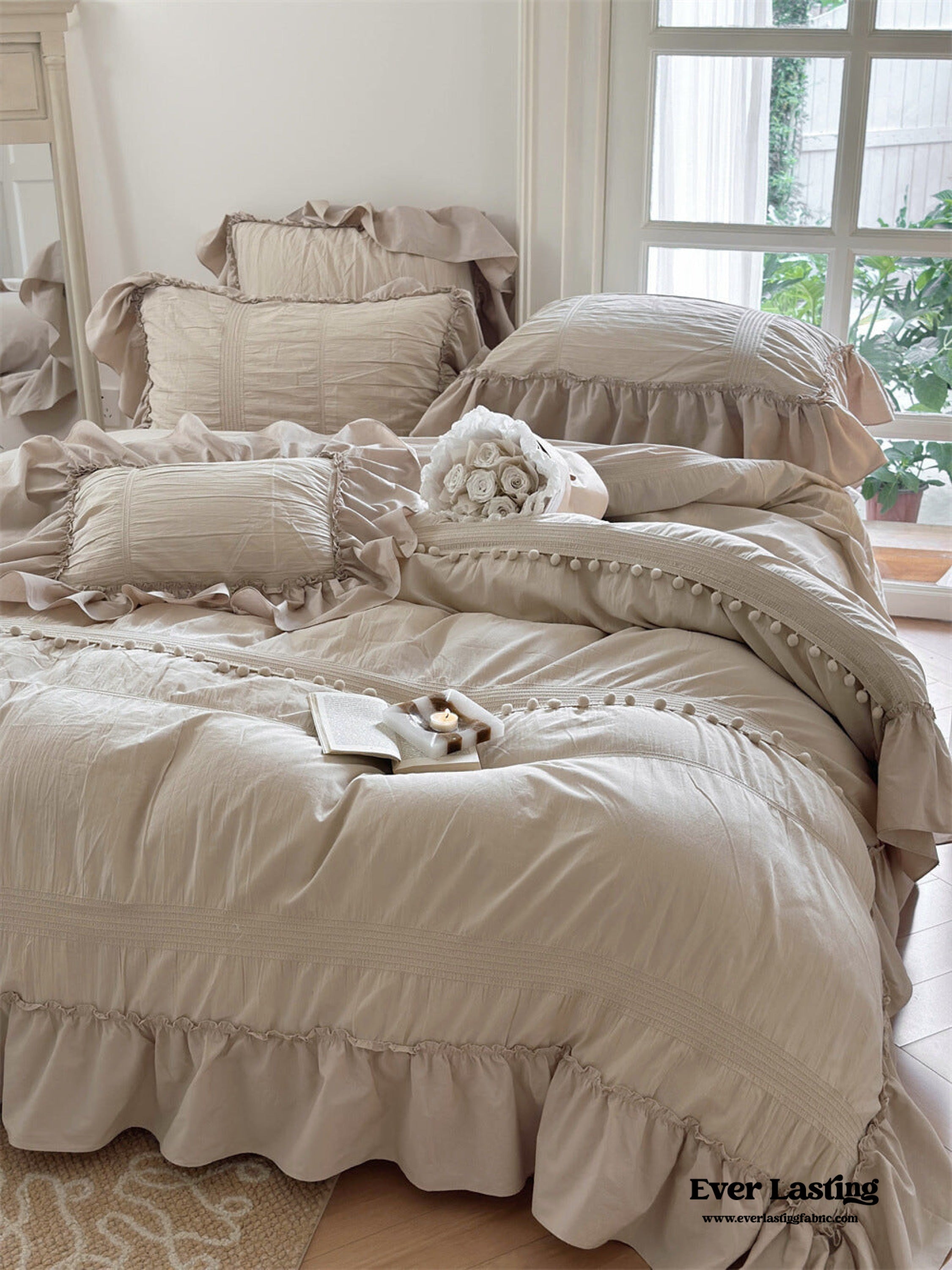 Bubble Washed Cotton Ruffle Bedding Set - White
