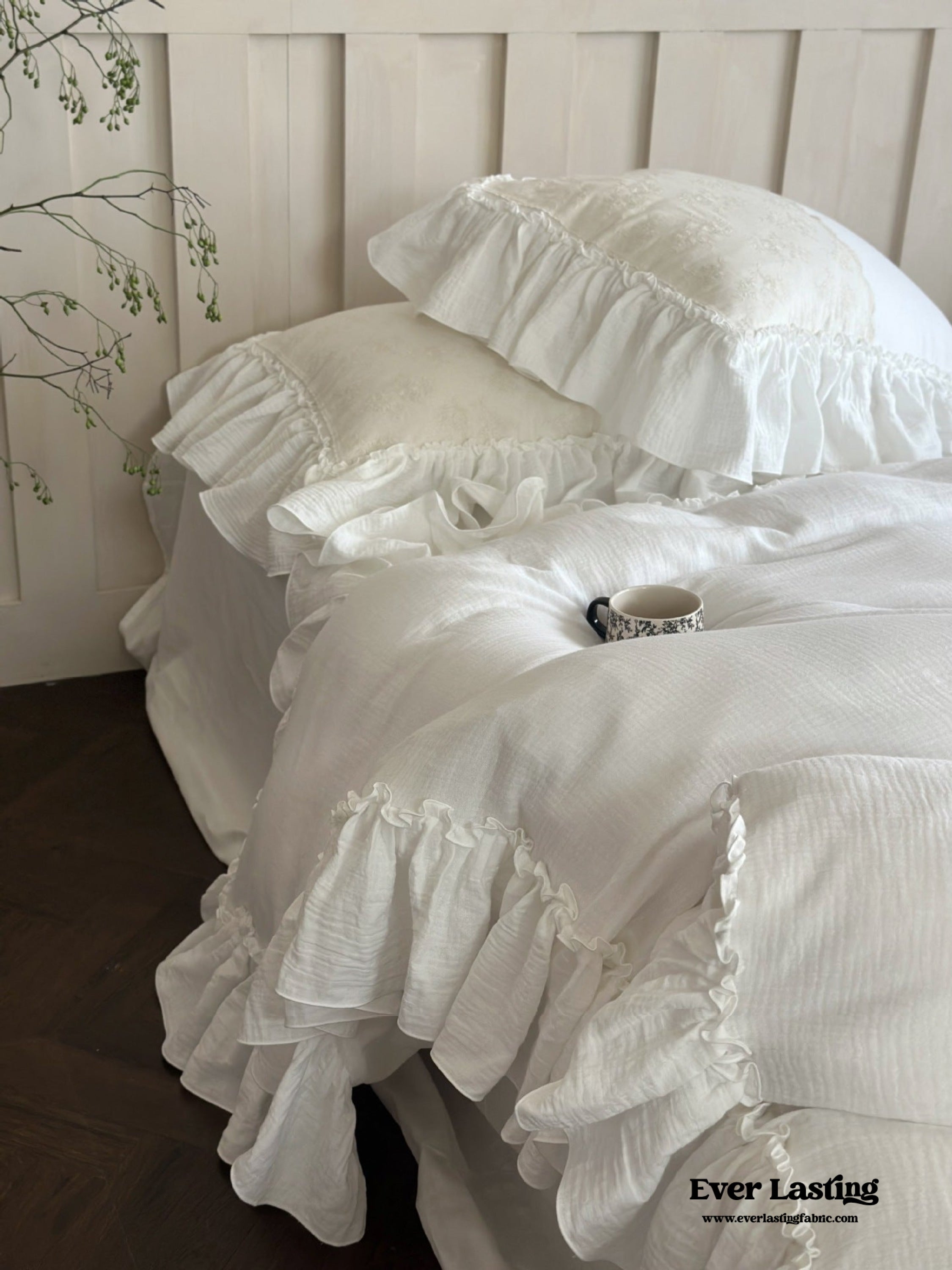 Celeste Soft Lace Embroidered Ruffle Bedding Set - Pink