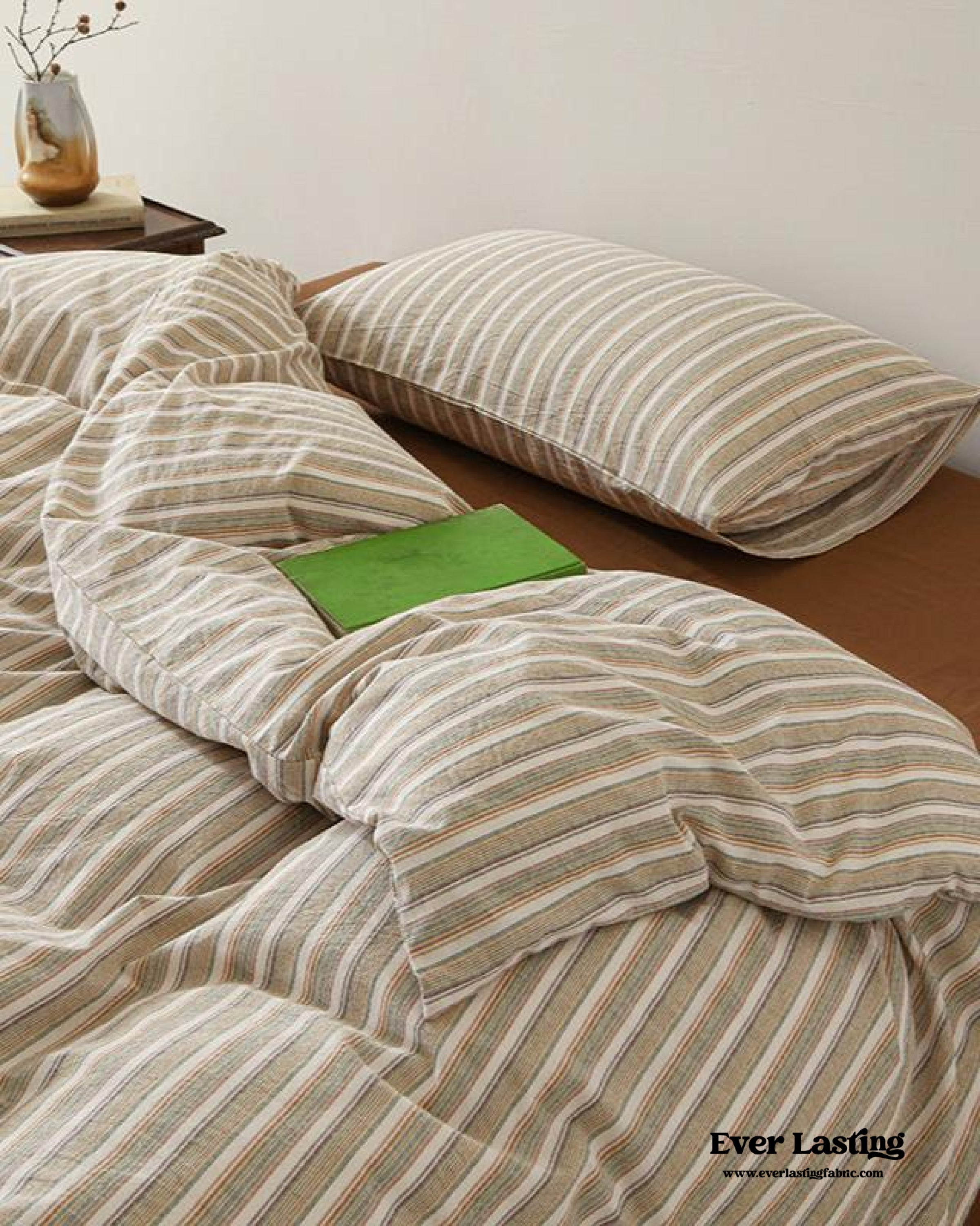 Clara Vintage Minimalist Striped Bedding Set - Pink