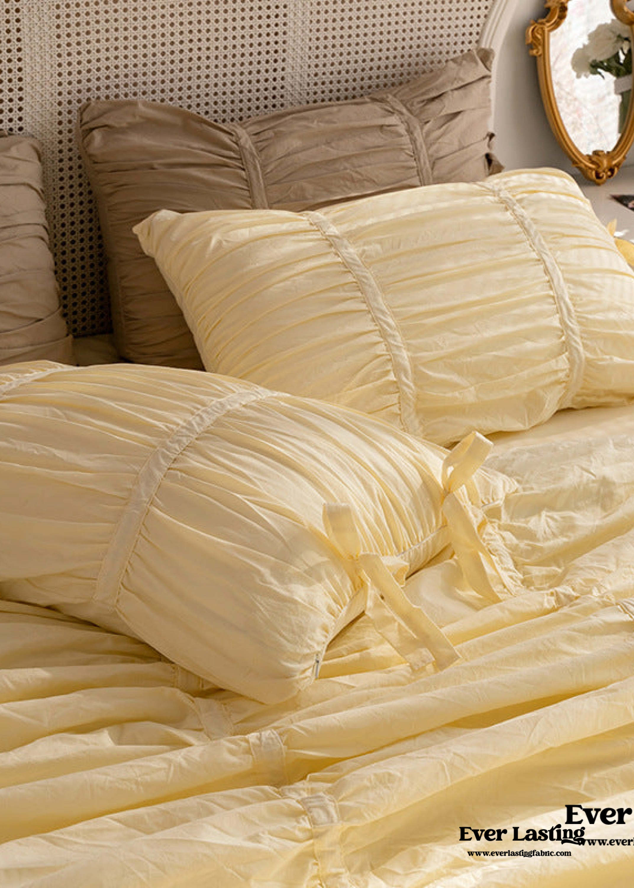 Coquette Ruffle Bedding Set with Ties - Pink