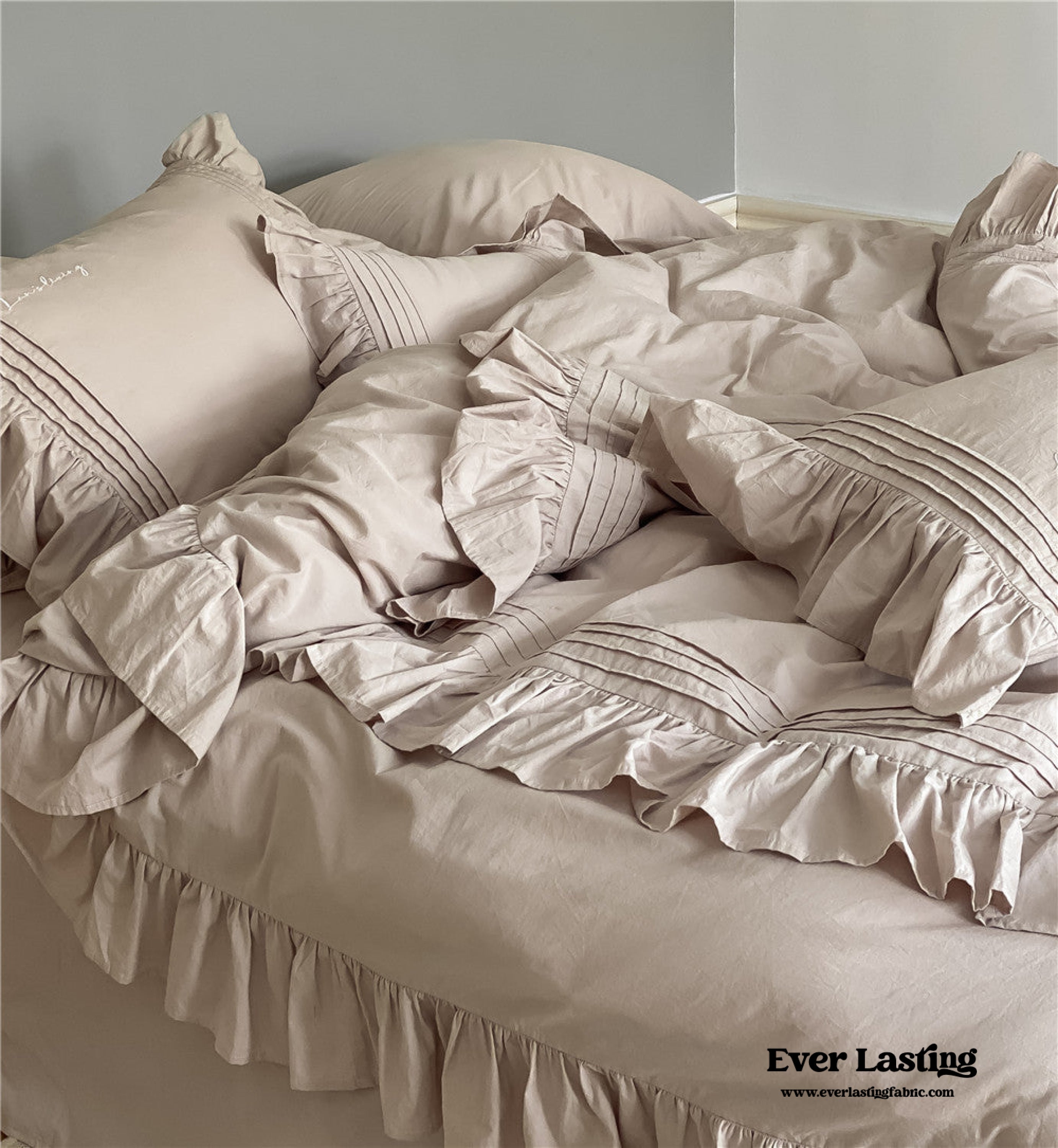 Coquette Ruffle Washed Cotton Bedding Set - Khaki