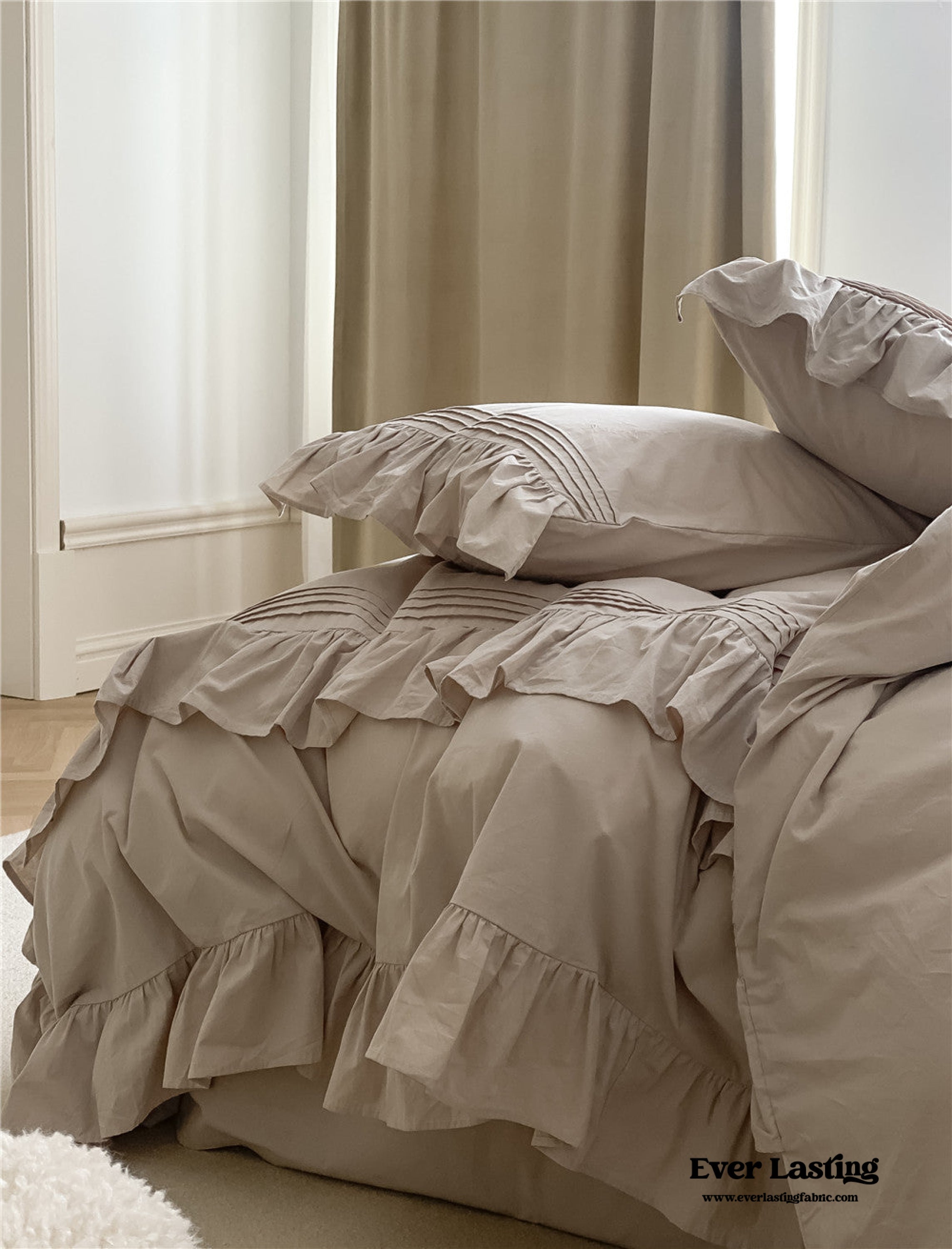 Coquette Ruffle Washed Cotton Bedding Set - Khaki