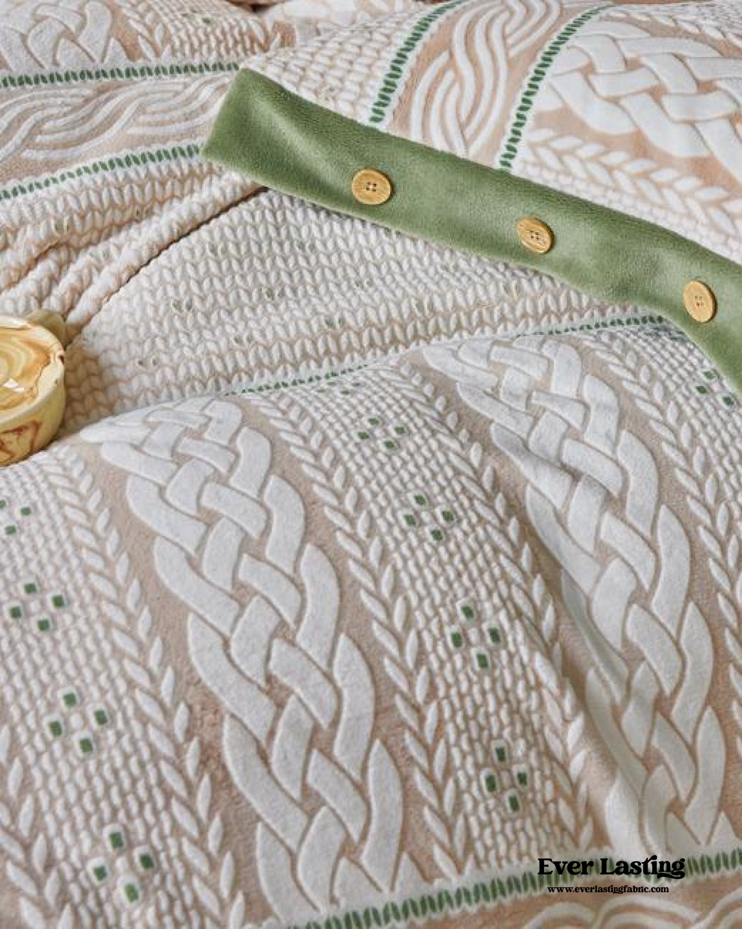 Cottage Braided Button Velvet Bedding Set - Pink