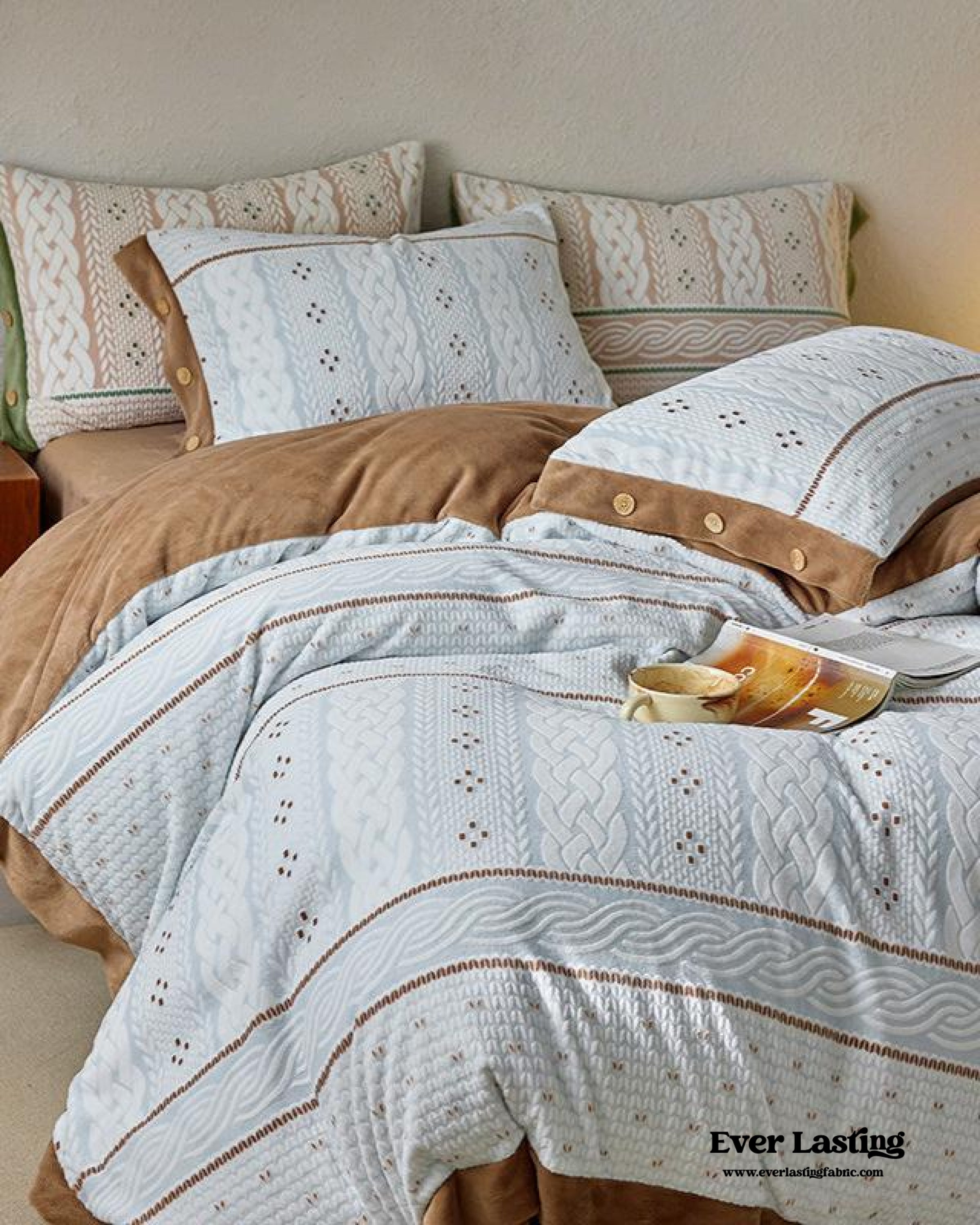 Cottage Braided Button Velvet Bedding Set - Pink