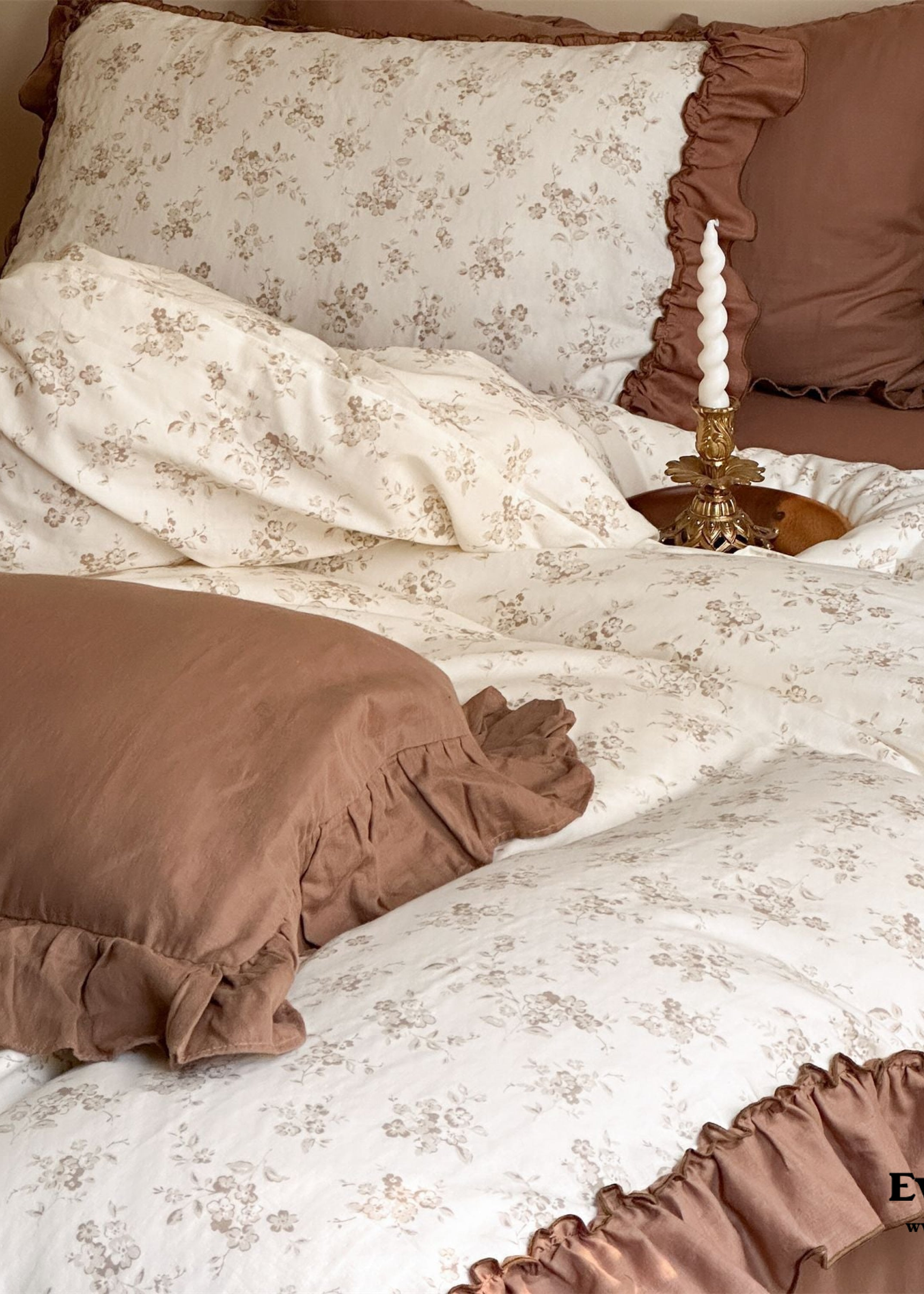 Cottage Inspired Ruffle Bedding Set - Soft Blue