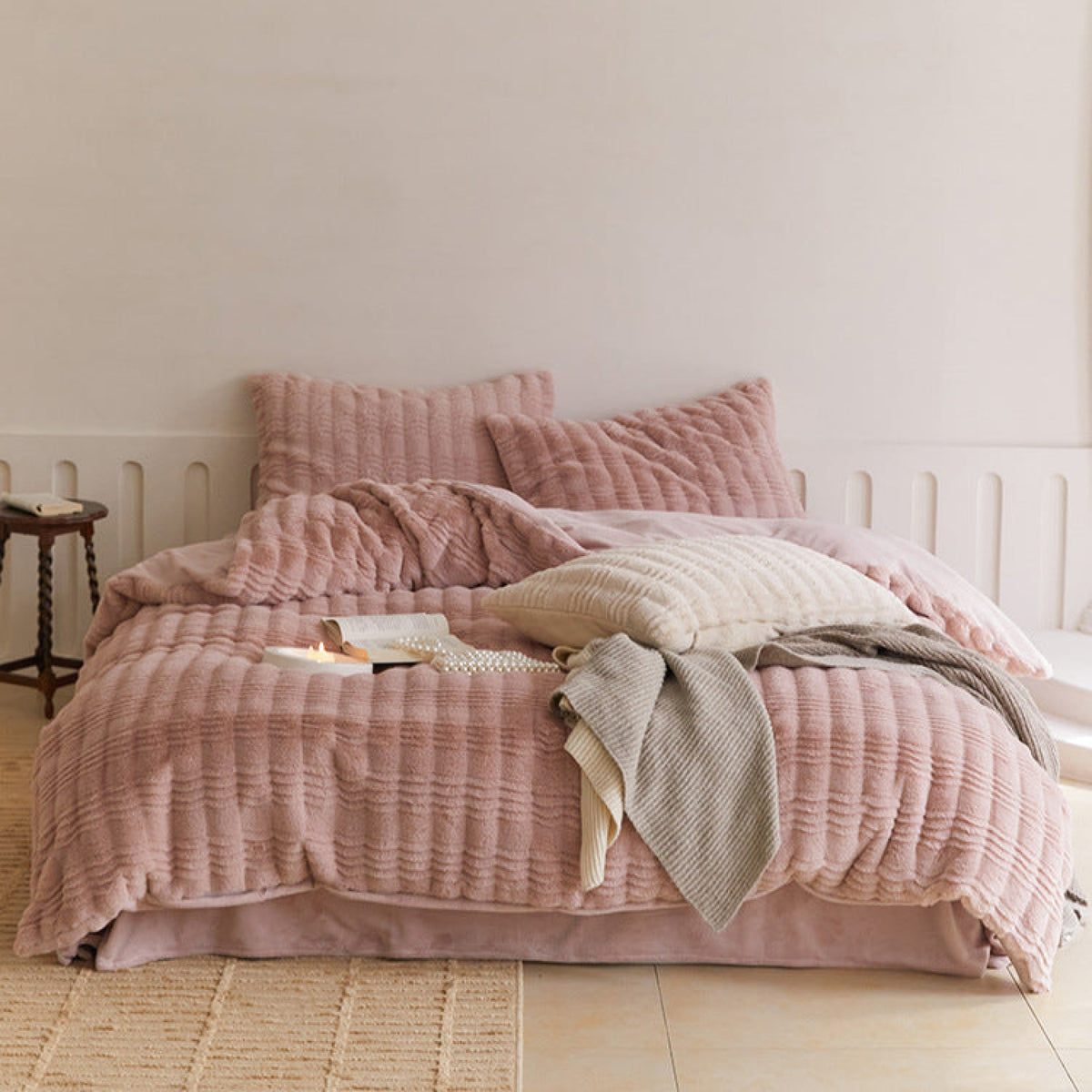 Cozy Earth Tone Milk Velvet Bedding Set - Pink